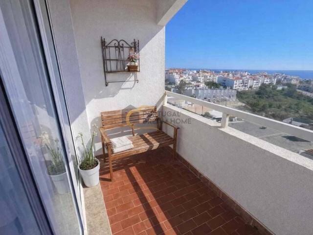 Excelente Apartamento tiplogia T1 renovado e transformado em T1+1 Albufeira