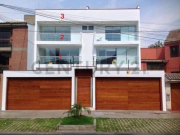 DEPARTAMENTO TRIPLEX A UNA CUADRA DEL PLAZA CENTER DE LA MOLINA ID: 3 1 7 7 5