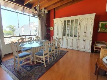 Excelente dpto. Dúplex en alquiler con amplia terraza en Chacarilla