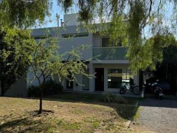 Excelente Duplex En Barrio Privado La Cuesta
