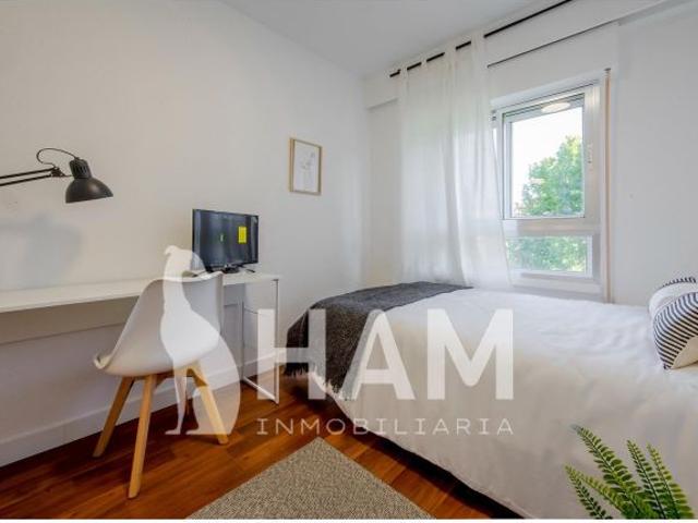 EXCELENTE HABITACION EN RETIRO