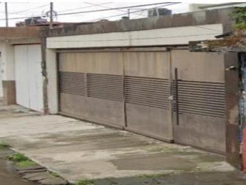 ¡EXCELENTE OPORTUNIDAD! Carrillo, 60153 Uruapan, Mich