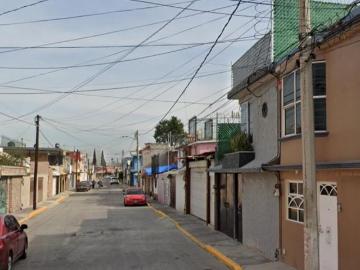 ¡EXCELENTE OPORTUNIDAD! Casa en venta en Villa de las Flores, Coacalco, Méx
