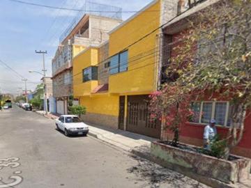 % EXCELENTE OPORTUNIDAD! casa en venta, muy por debajo del costo comercial! En Maravillas Neza!