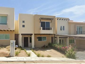 Excelente Oportunidad: Casa en Los Cabos, Comunidad Cerrada con Accesibilidad