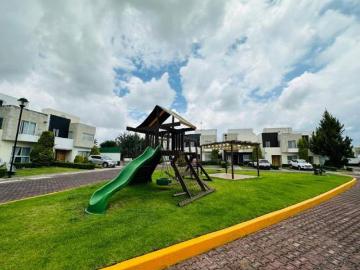 Excelente oportunidad! Casa seminueva Modelo Terraza en venta, nuevo modelo de Hacienda de las Fuent