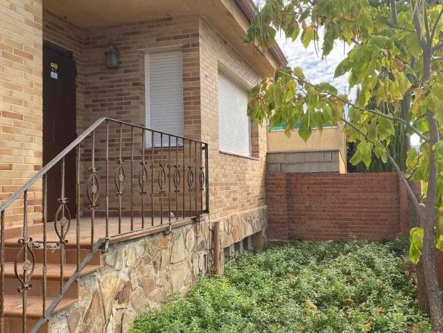 Excelente oportunidad de adquirir esta vivienda en propiedad ubicada en Tórtola de Henares