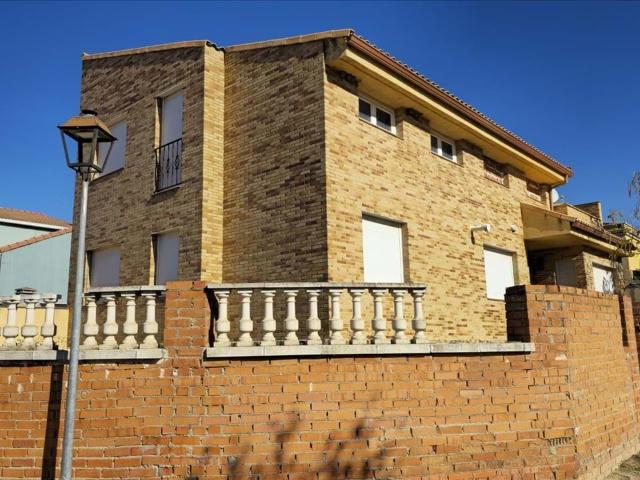 Excelente oportunidad de adquirir esta vivienda en propiedad ubicada en Tórtola de Henares