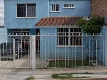 ¡ EXCELENTE OPORTUNIDAD DE INVERTIR EN UNA CASA COL. LOMAS DEL JEREZ!