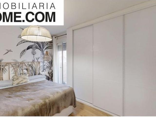 ¡EXCELENTE OPORTUNIDAD EN MÁLAGA! Piso totalmente reformado con terraza acristalada
