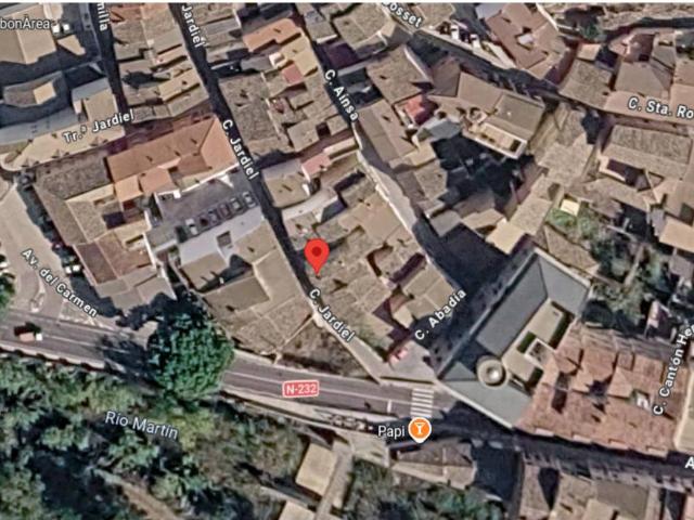 Excelente Oportunidad: Suelo Urbano con Alta Edificabilidad en Híjar