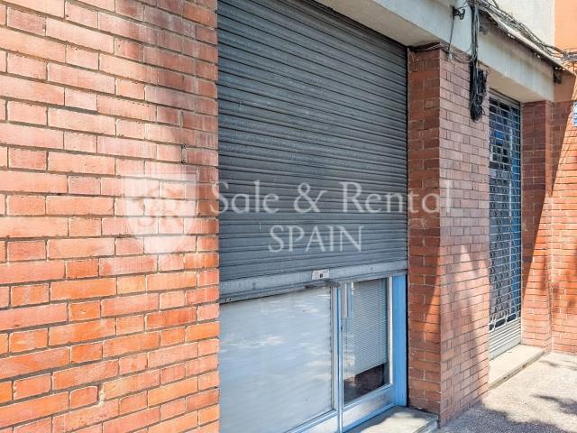 Excelente oportunidad para establecer su negocio en una zona. 100m² Girona