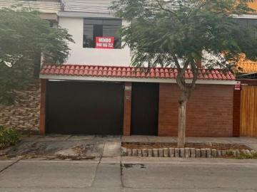 EXCELENTE OPORTUNIDAD! VENTA DE BONITO DEPARTAMENTO EN URB. SANTA ANITA