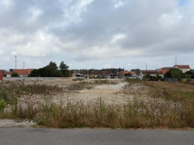 Excelente Oportunidade de Investimento Terreno para Construção de 12 a 14 Moradias