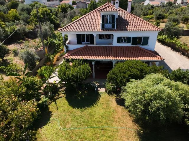Excelente Oportunidade de Investimento como Moradia e Alojam. 345m² Tomar São João Baptista