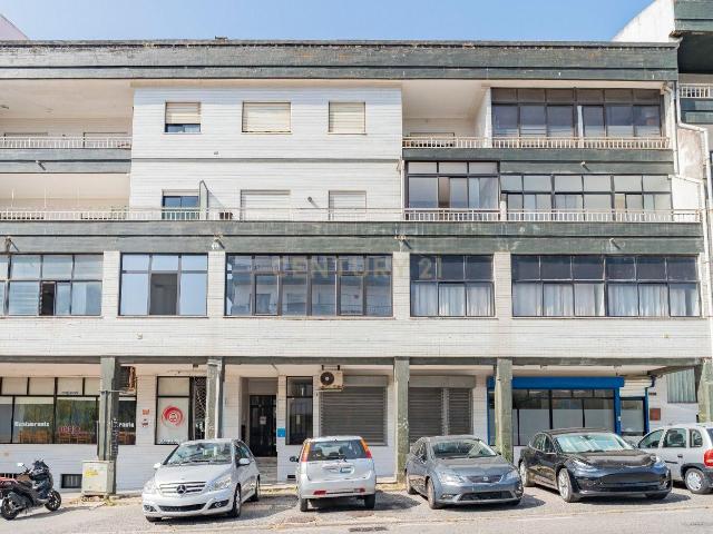 T2+1 Mobilado e Equipado | 169.000€