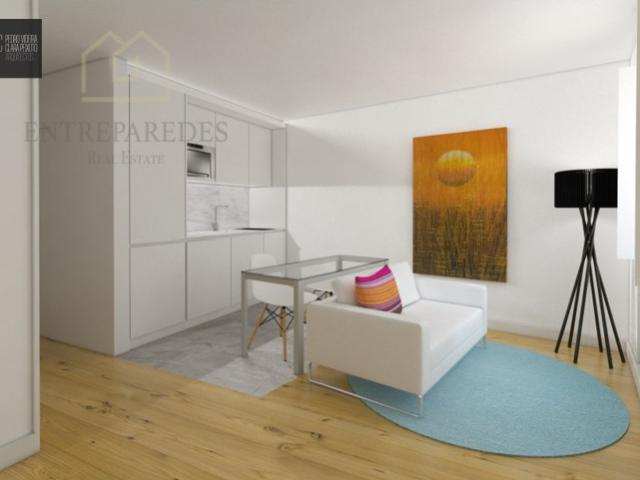 Excelente Oportunidade de Investimento em Prédio com 3 apartamentos, para comprar na Sé do Porto