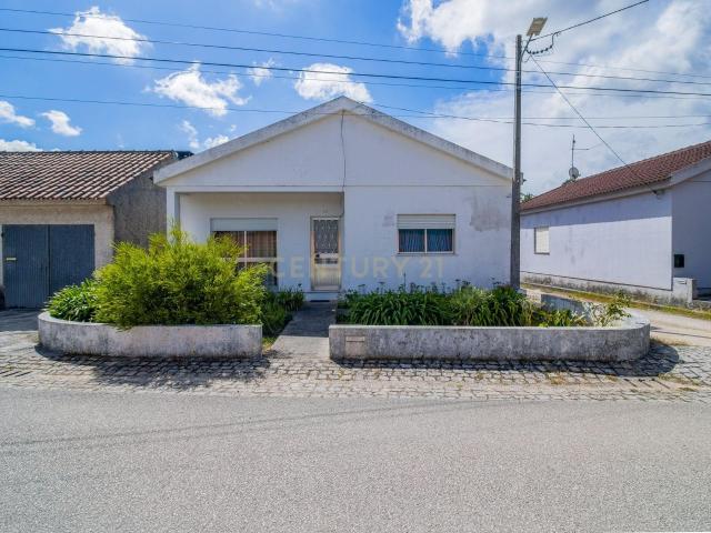 Excelente oportunidade de Investimento ou Habitação Multifamiliar