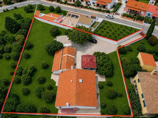 Excelente oportunidade de investimento ou para habitação própria familiar em Cabanas Quinta do Anjo, no concelho de Palmela