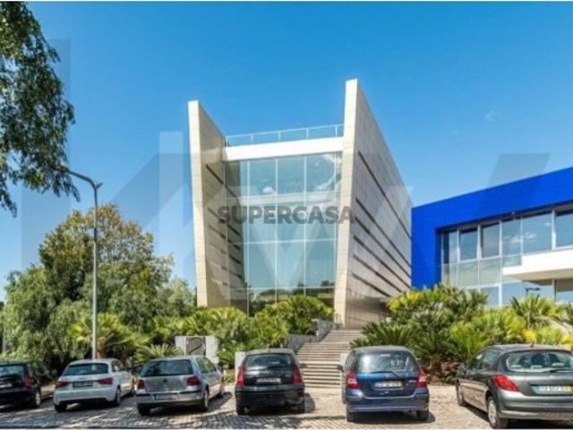 Excelente Oportunidade Escritório muito bem localizado em Oeiras
