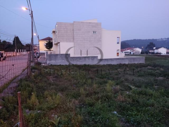 Excelente lote de Terreno para construção de moradia zona dos Carvalhos VNG