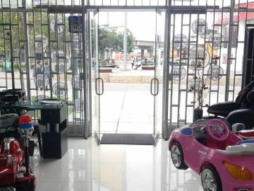 Excelente Local Comercial en San Borja
