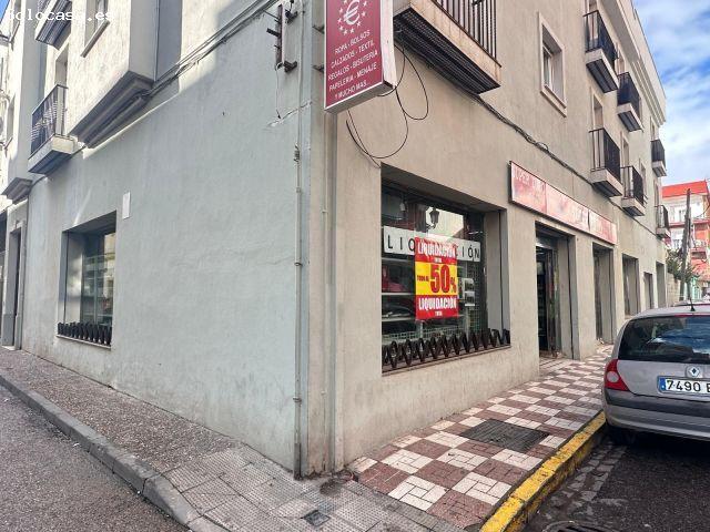 Excelente local comercial en ubicación estratégica