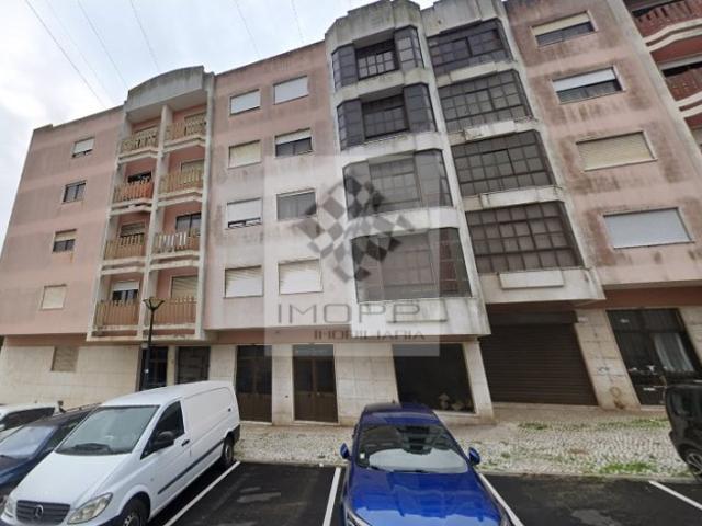 Excelente loja São Marcos Agualva Cacém
