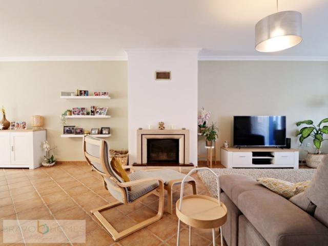 Excelente Moradia 3 Quartos com garagem em Burgau