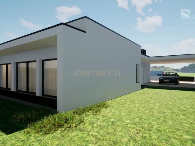 Excelente Moradia T3 Térrea NOVA