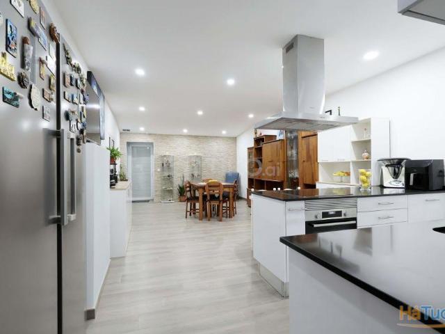 Excelente moradia T4 com garagem perto da praia no Magoito | 26074085696