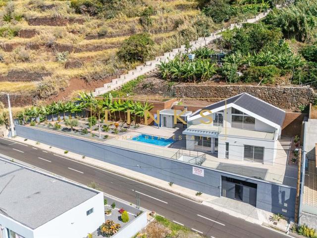Excelente Moradia T4 em construção c/Piscina e Vista Mar Pa. 196m² Paúl Do Mar