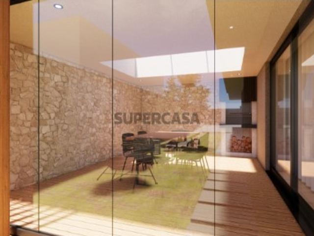 EXCELENTE MORADIA T4 SANTA MARIA DA FEIRA
