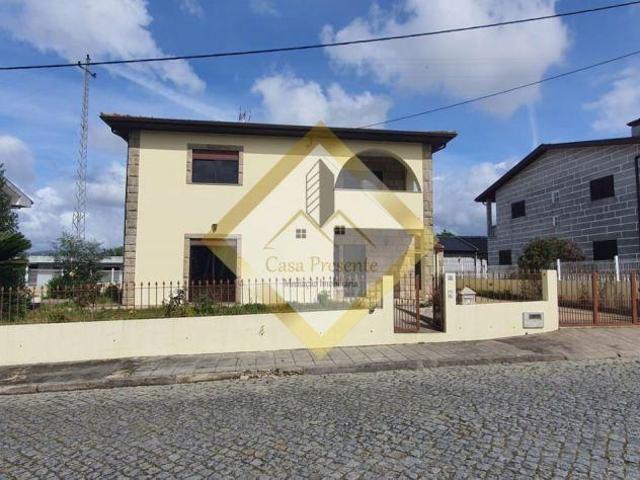 Excelente moradia isolada de tipologia T3 Penafiel, Porto! | 26063765014