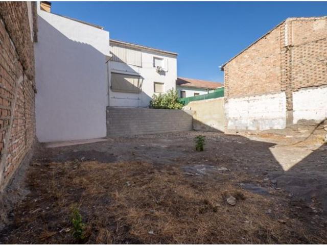 EXCELENTE SOLAR EN VENTA EN ARMILLA JUNTO PLAZA ESPAÑA
