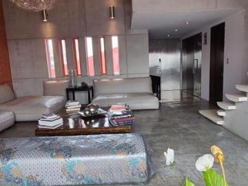 EXCELENTE PENT HOUSE A LA VENTA EN SANTA FE V