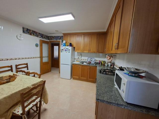 ¡ EXCELENTE PISO ALQUILER EN PLAZA CREVILLENTE !