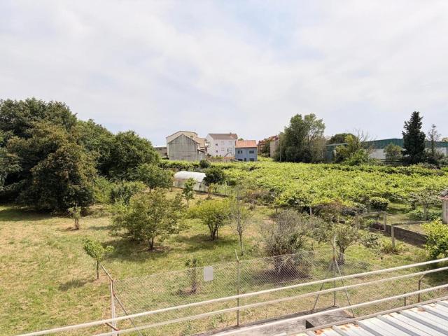Excelente piso en Cambados