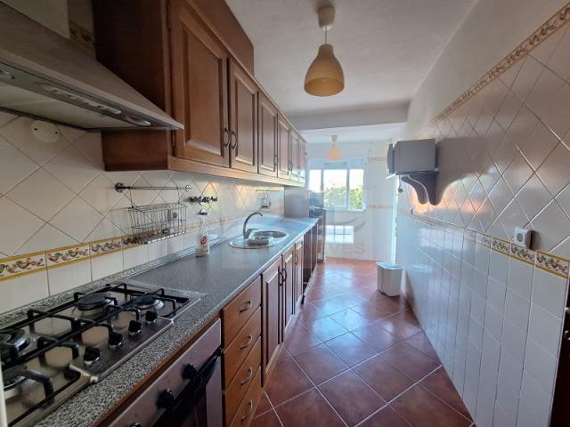Excelente T1+2 com logradouro na Amadora