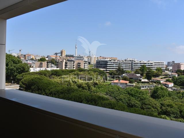 Excelente T1 NOVO centro de Gaia