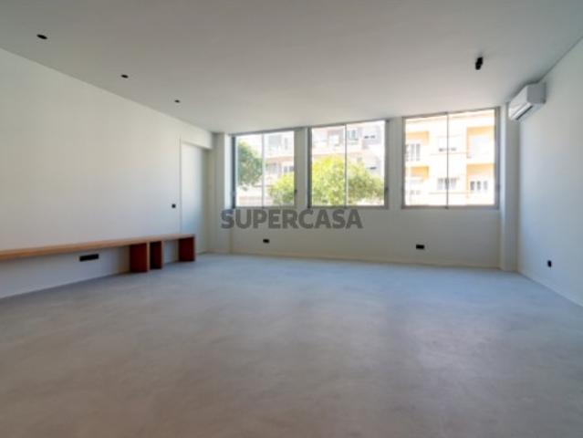 Excelente T1 tipo loft