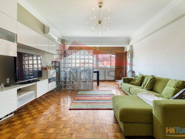 Excelente T2 com Áreas Generosas em Odivelas | 26064089712