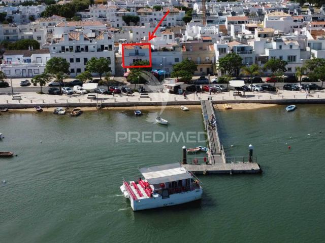Excelente T2 em Santa Luzia, primeira linha, vista mar