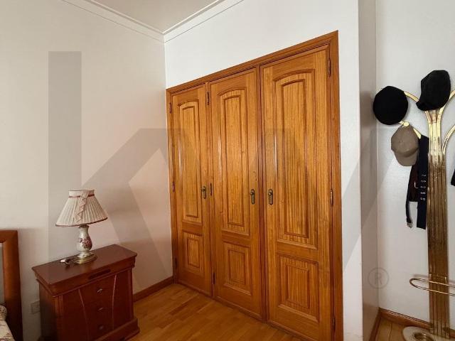 Excelente T2 pronto a habitar em Queluz