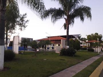 Excelente terreno en venta en coto valle de las Flores, Tlajomulco