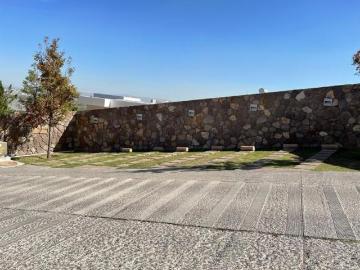 EXCELENTE TERRENO EN VENTA EN PEDREGAL FASE 2