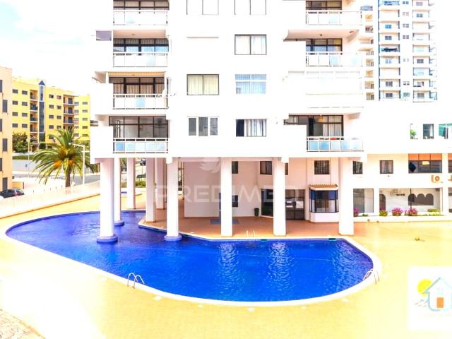 Excelente Triplex Vista Mar Parqueamento Piscina Praia Armação de Pêra