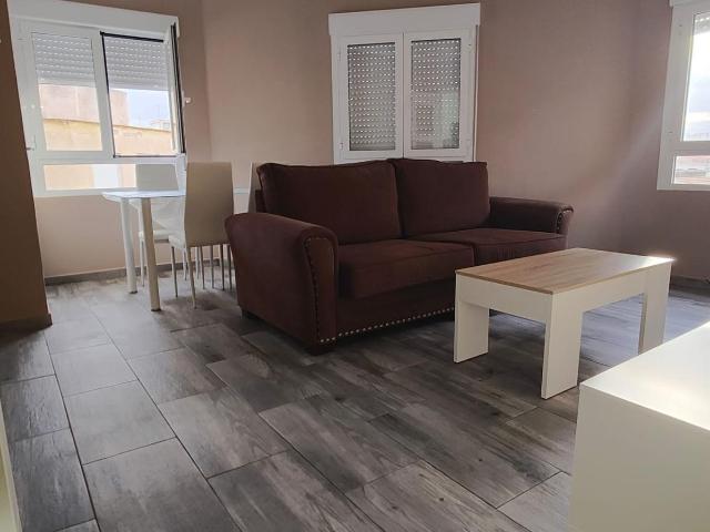 Excelente vivienda en alquiler en Novelda | Reformada y con ascensor