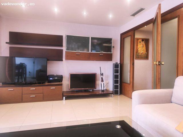 Excelente vivienda en la zona del Mercado