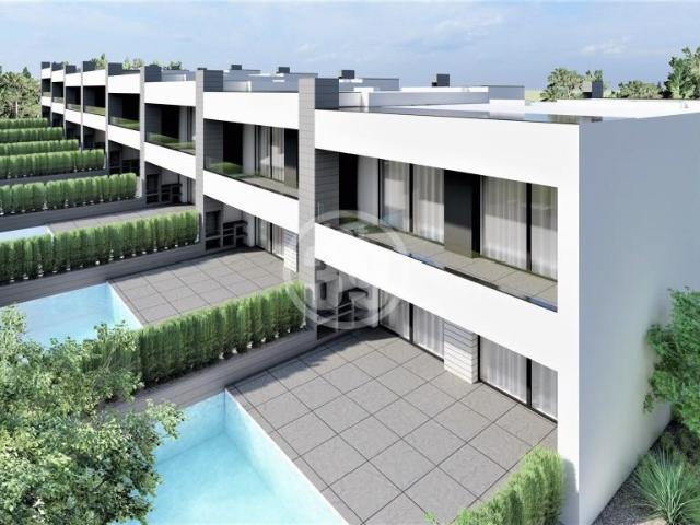 Moradias em Banda T3 com Piscina Privada em Construção em Al. 145m² Almancil